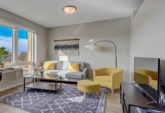 FRONTDESK The Central Apts Minneapolis allows 18 year olds to book a room