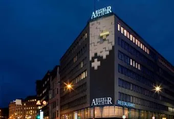 Sea view LUX apartment close to center, balcony, gym, sauna, coffee has Balcony rooms