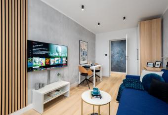 Apartament Gold z darmowym Parkingiem -   cis  e centrum Gliwic has Balcony rooms