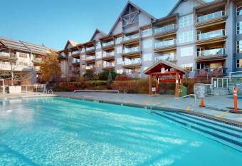 Aspens by WB Vacation Rentals has Balcony rooms