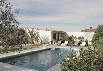 Hacienda Cruz has rooms with a private hot tub