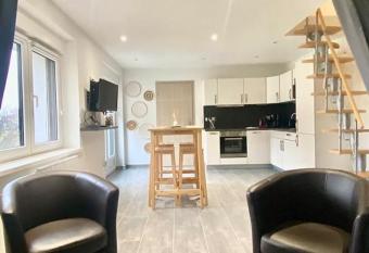 Colmar c  t   Rhin allows 18 year olds to book a room