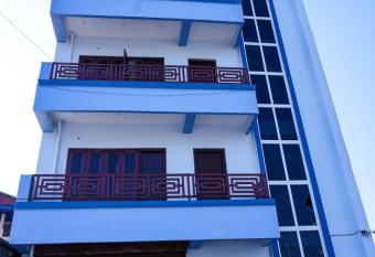 Sunrise Hotel has Balcony rooms