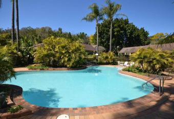 Peaceful Chalet in the Scenic Rim allows 18 year olds to book a room