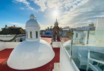 Hotel Las Cortes De C  diz has Balcony rooms