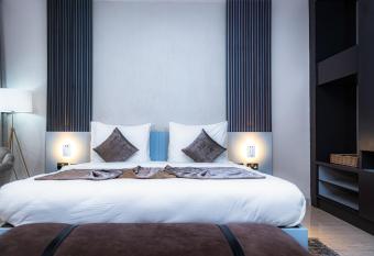 Wali s Suites allows 18 year olds to book a room