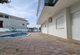 Villa Maja allows 18 year olds to book a room