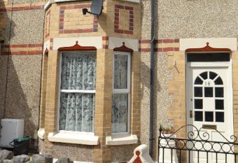 Loretta allows 18 year olds to book a room