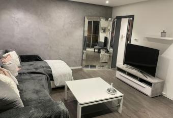 Appartement Cosy Strasbourg has Balcony rooms