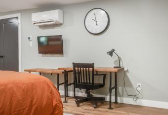 Just A Stones Throw at The 198 has Balcony rooms