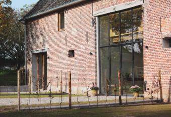 Duisbeke Logies has Balcony rooms