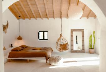Finca Elements allows 18 year olds to book a room