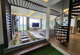 Perda City Executive Duplex Penthouse @ Bukit Mertajam has Balcony rooms