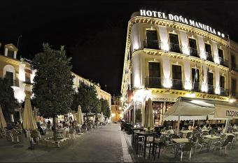 Basic Hotel Do  a Manuela has Balcony rooms
