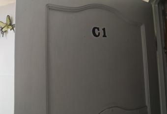 Habitaci  n Marlene allows 18 year olds to book a room