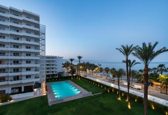 Hotel Apartamentos Bajondillo has Balcony rooms