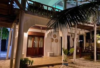 The Spiral House has Balcony rooms