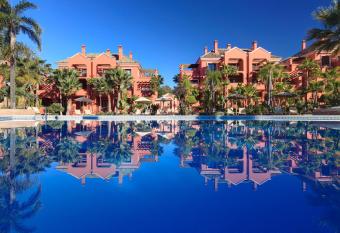 Vasari Resort has Balcony rooms