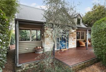 Two Truffles Cottage Accommodation allows 18 year olds to book a room