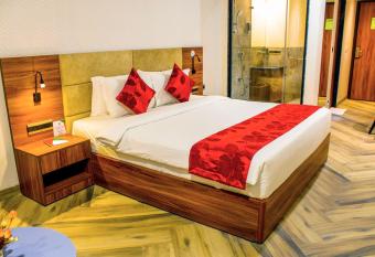 Rester Select Vadodara allows 18 year olds to book a room