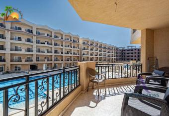 Selena Bay Resort Al-Ahyaa Hurghada allows 18 year olds to book a room