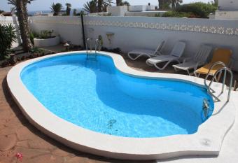 Casa Momo allows 18 year olds to book a room