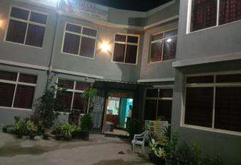 Sri Aurobindo Nivas has Balcony rooms