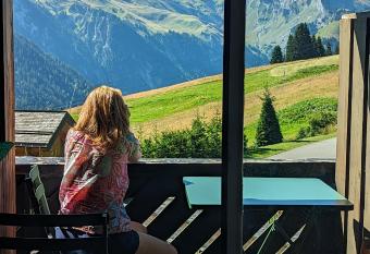 Combe Blanche 1217 has Balcony rooms