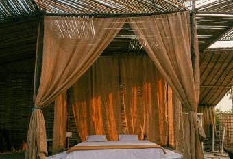 PLAY Studios has Balcony rooms