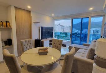 Apartamento con hermosa vista en Reserva Del Mar has rooms with a private hot tub