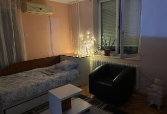 Apartman Tea has Balcony rooms