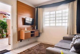 Sobrado Central has Balcony rooms