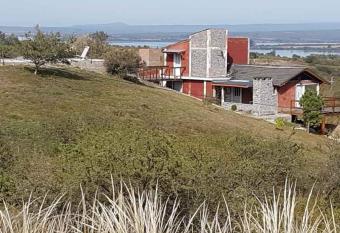 LUDQUI has Balcony rooms