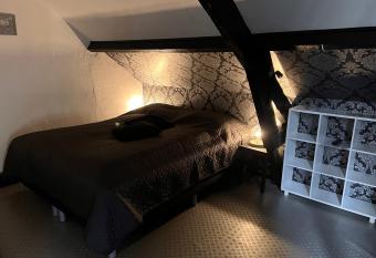 overnachten in Zeeland allows 18 year olds to book a room