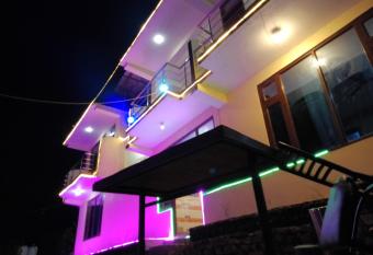 Apple garden has Smoking/Balcony rooms