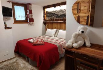 C era una Volta allows 18 year olds to book a room