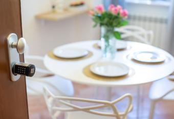 Dimora del Sole - Intero Appartamento has Balcony rooms