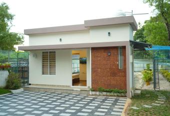 MARARI FARM HERITAGE INN has Smoking rooms