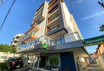 Cabo Frio - Loft Premium Royalle has Balcony rooms