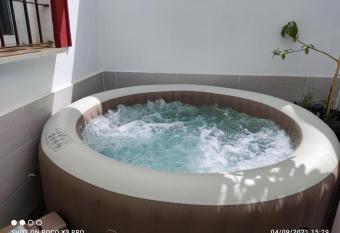 Chalet con encanto has Balcony rooms