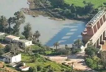 Maison has Balcony rooms