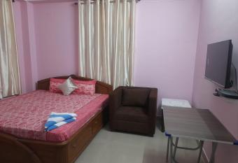 DREAM Self Cooking Homestay has Balcony rooms