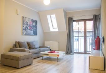 Apartament Kwiatowy has Balcony rooms