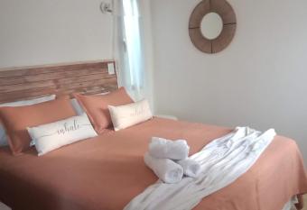 ESPACIO RAKU allows 18 year olds to book a room