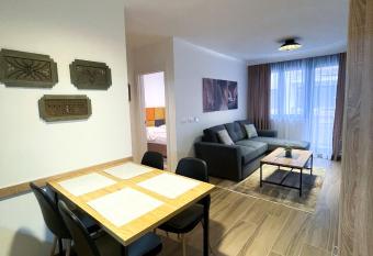 Apartman Maksim Ravna Planina allows 18 year olds to book a room