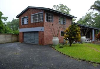 Nosso Lar has Balcony rooms
