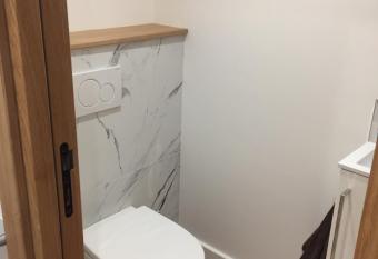 Le clos du cerf has Balcony rooms