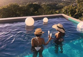 VILLA EDENJAD has Balcony rooms