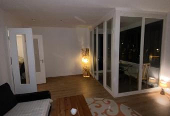 Relax Apartament Berlin has Balcony rooms