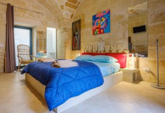 Made in Raho 3 Lecce allows 18 year olds to book a room